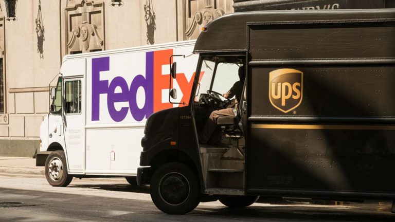 Fedex Vs Ups Which Is Better 2024 Shipping Comparison 7290